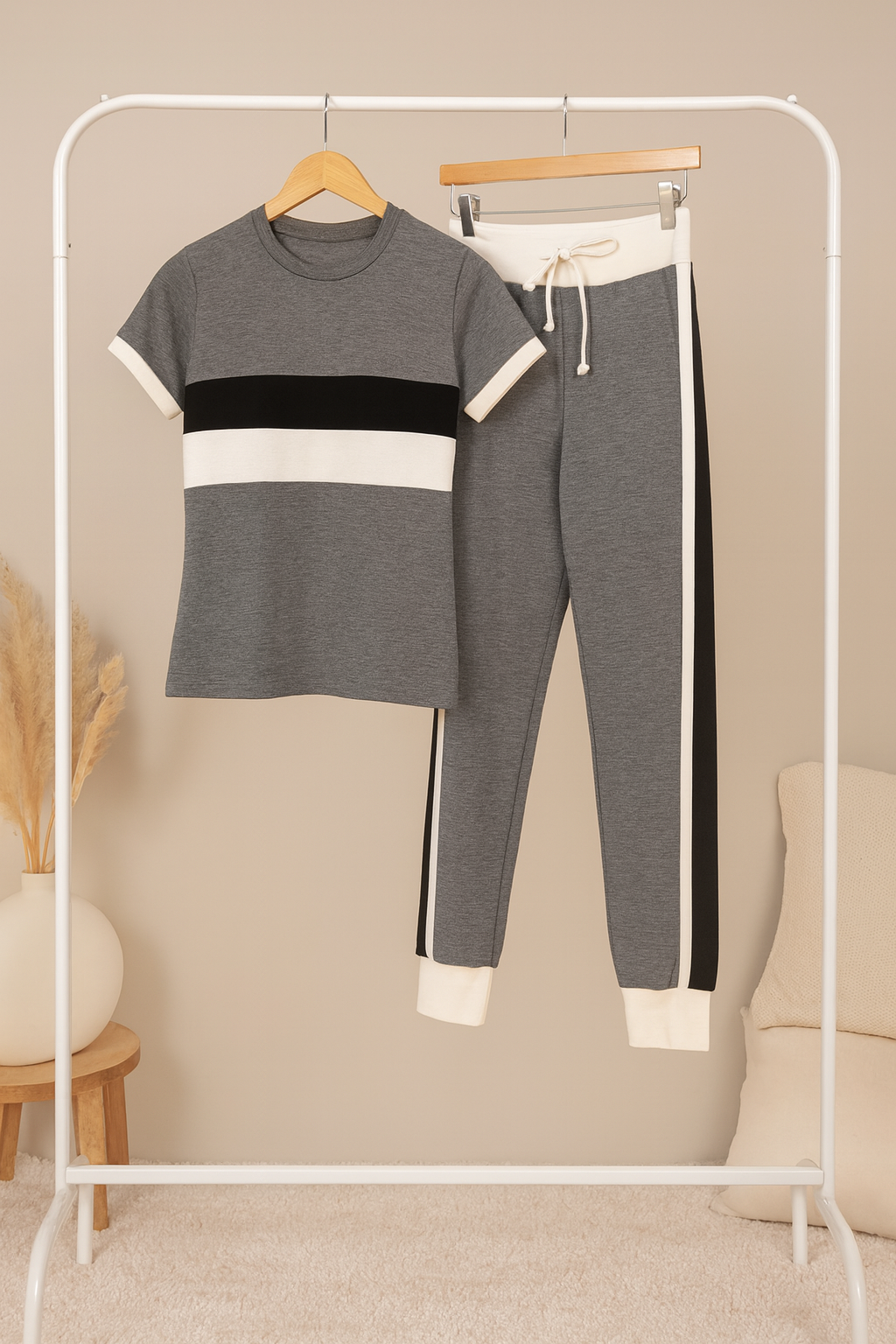 GRAY TRACK SUIT